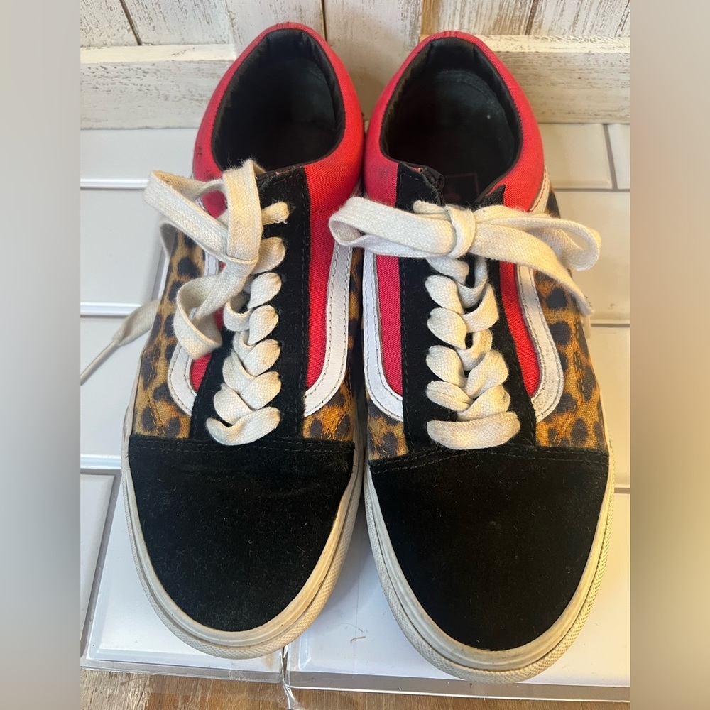 Vans leopard , pink and Black Sneakers